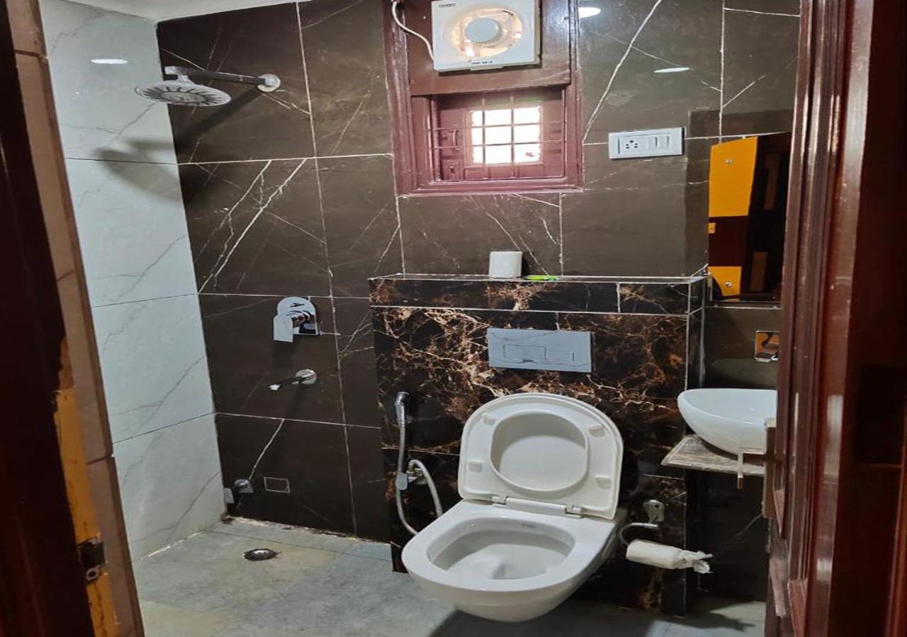 Hotel Olive & Blue - Govt Approved Hotel Near Delhi Airport New Delhi Bagian luar foto