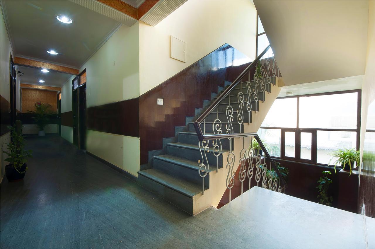 Hotel Olive & Blue - Govt Approved Hotel Near Delhi Airport New Delhi Bagian luar foto