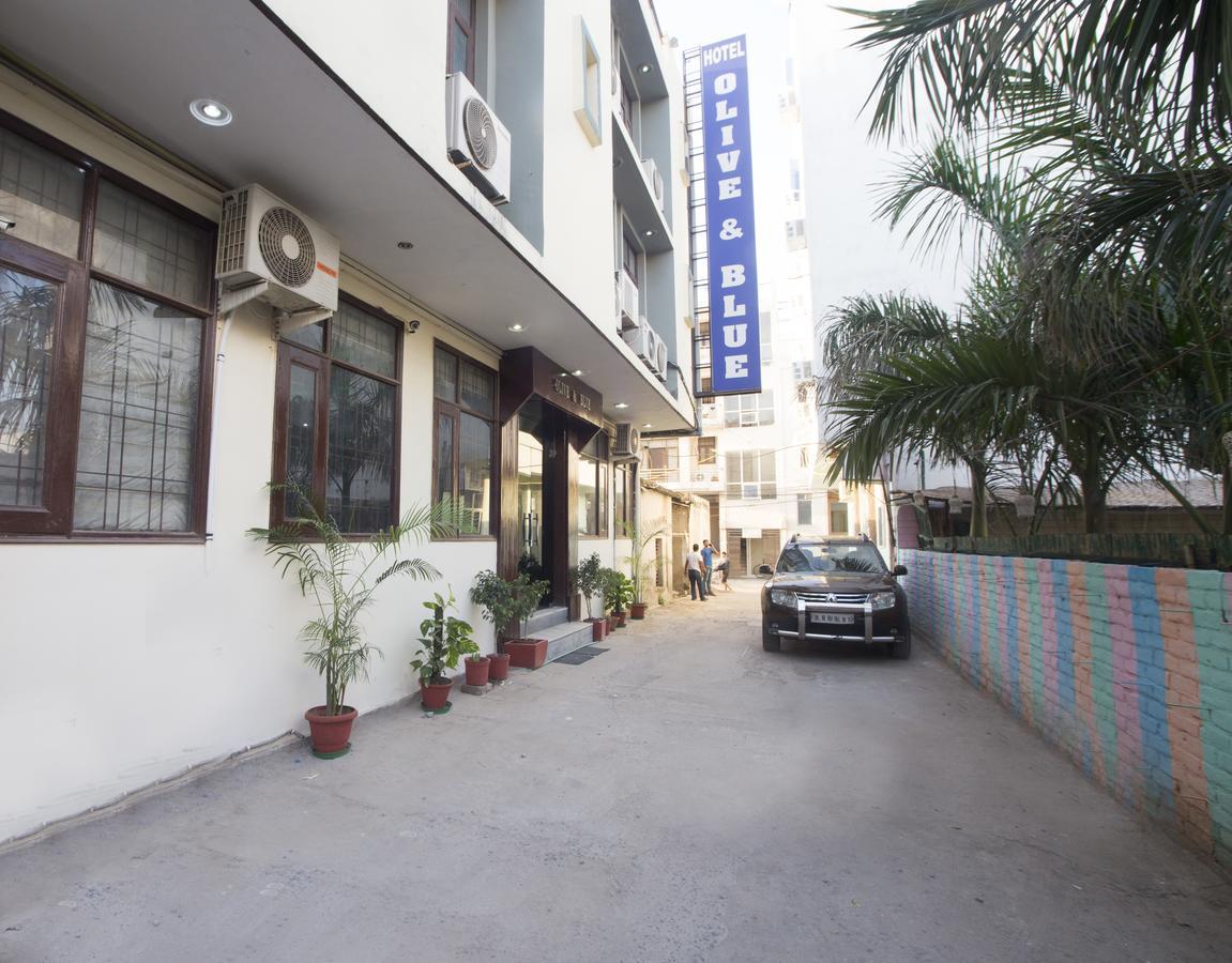 Hotel Olive & Blue - Govt Approved Hotel Near Delhi Airport New Delhi Bagian luar foto